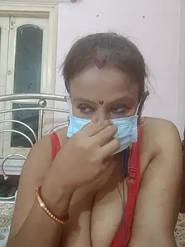 Snapshot of Barna_Love chatting on August 7, 2026, 6:10 pm Barna Love online show from August 7, 2026, 6:10 pm