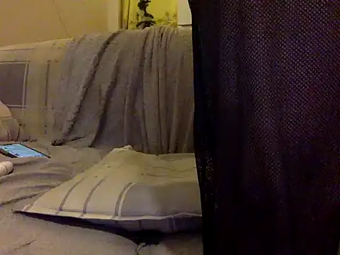 Snapshot of CaiBull chatting on March 10, 2026, 9:31 pm CaiBull online show from March 10, 2026, 9:31 pm