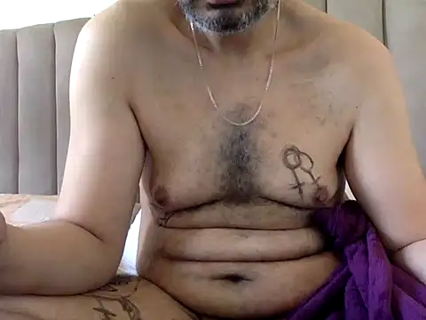 Snapshot of CaiBull chatting on May 12, 2026, 5:48 am CaiBull online show from May 12, 2026, 5:48 am