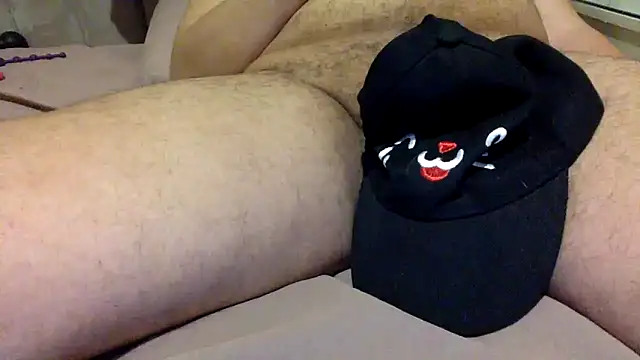 Snapshot of CaiBull chatting on June 3, 2026, 7:41 pm CaiBull online show from June 3, 2026, 7:41 pm