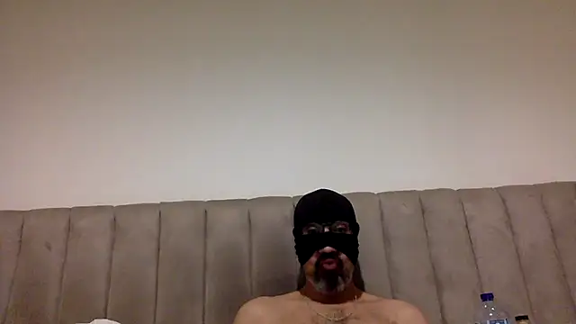 CaiBull online show from July 11, 2026, 7:38 pm