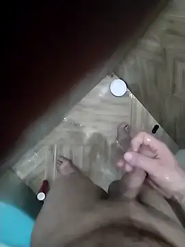 Pio185 online show from November 10, 2025, 5:23 pm