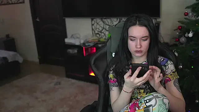 lis silver online show from January 8, 2026, 9:44 am