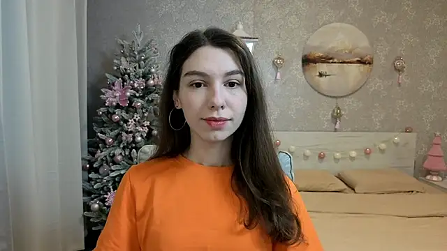 Snapshot of KellyShines chatting on December 20, 2025, 2:13 pm KellyShines online show from December 20, 2025, 2:13 pm