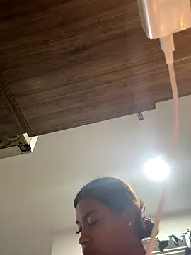 Snapshot of AmberMoss1 chatting on October 2, 2025, 11:06 am AmberMoss1 online show from October 2, 2025, 11:06 am