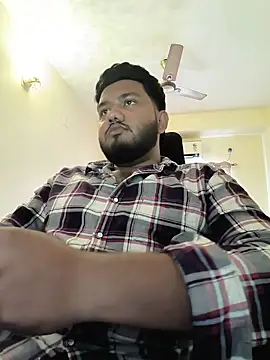 Snapshot of fuck88887878 chatting on March 5, 2026, 7:04 am fuck88887878 online show from March 5, 2026, 7:04 am