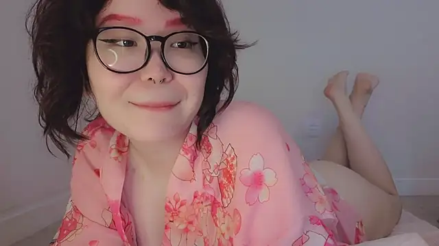 tsunade chan online show from May 9, 2026, 4:12 pm