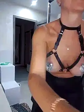 Snapshot of KissMiSveet chatting on October 4, 2025, 5:00 pm KissMiSveet online show from October 4, 2025, 5:00 pm