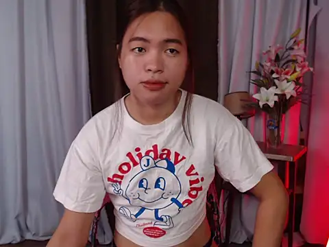 miss ella28 online show from September 14, 2025, 10:53 pm