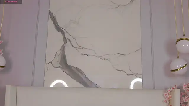 Snapshot of AdoraCortes chatting on October 11, 2025, 5:17 am AdoraCortes online show from October 11, 2025, 5:17 am