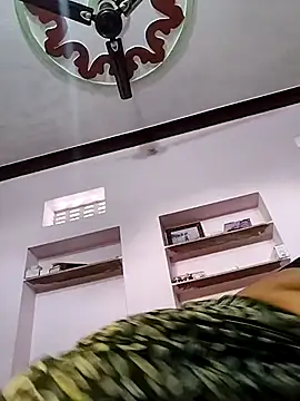 Snapshot of sexy_aaru chatting on November 28, 2025, 4:48 am sexy aaru online show from November 28, 2025, 4:48 am