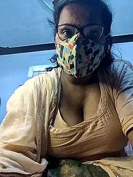 Snapshot of sexy_aaru chatting on December 3, 2025, 5:15 am sexy aaru online show from December 3, 2025, 5:15 am