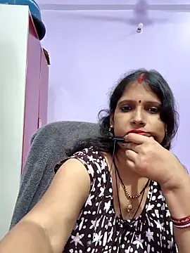 Sonalihot  online show from April 30, 2026, 8:04 pm
