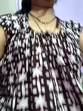 Sonalihot  online show from May 2, 2026, 5:29 pm