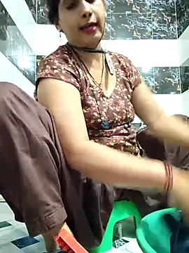 Sonalihot  online show from May 6, 2026, 3:46 am