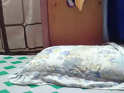 Snapshot of Ayiesha chatting on September 14, 2025, 11:15 pm Ayiesha online show from September 14, 2025, 11:15 pm