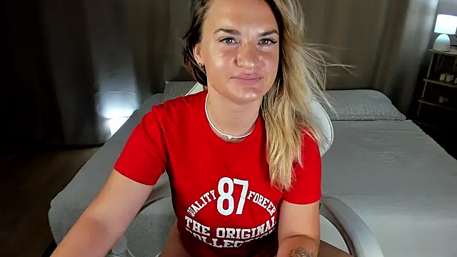Marie Ellie online show from June 14, 2026, 1:36 am