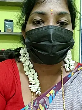 Snapshot of Tamil_Mithra chatting on February 28, 2026, 5:03 pm Tamil Mithra online show from February 28, 2026, 5:03 pm