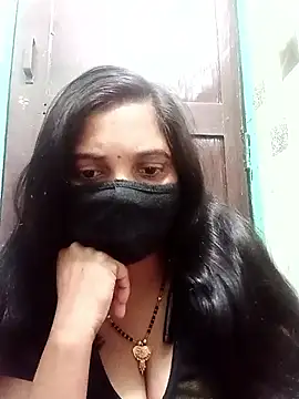 Payal-001 online show from November 18, 2025, 2:43 pm