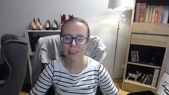 sweetxLizzy online show from September 15, 2025, 4:23 am