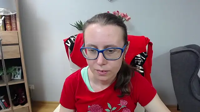 sweetxLizzy online show from May 5, 2026, 6:21 am