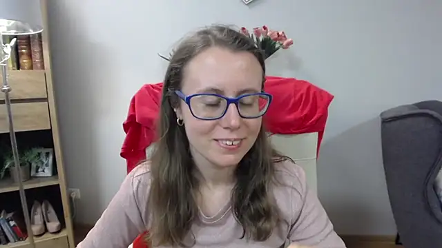 sweetxLizzy online show from May 11, 2026, 4:51 am