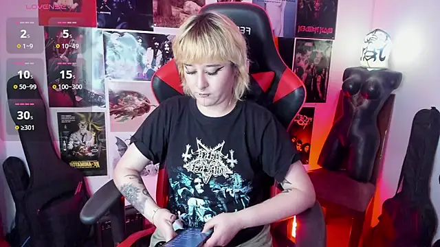 mistresscrowley666 online show from February 28, 2026, 1:17 am