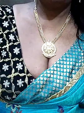 Snapshot of shobini chatting on October 12, 2025, 1:54 pm shobini online show from October 12, 2025, 1:54 pm