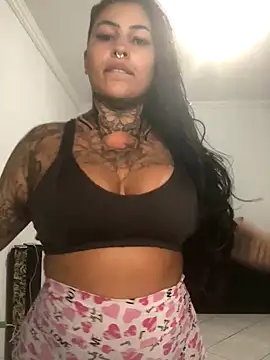 ivyseducao online show from September 13, 2025, 2:50 pm