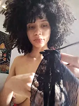 bettyboo2801 online show from May 10, 2026, 9:09 pm