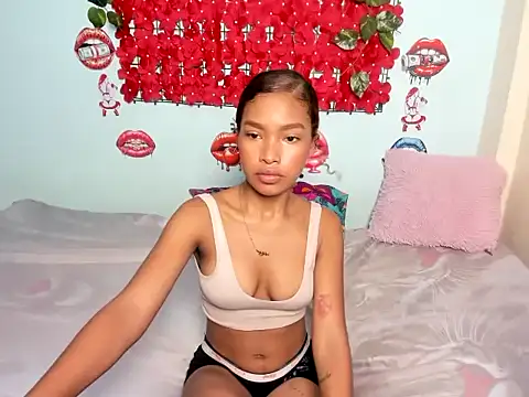 Camilaa sexy online show from September 12, 2025, 2:28 pm