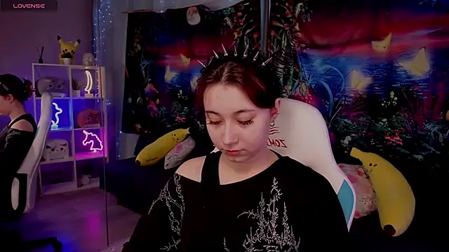 ClaraParks online show from March 12, 2026, 8:26 pm