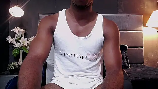 Snapshot of blackbignude chatting on October 24, 2025, 1:46 am blackbignude online show from October 24, 2025, 1:46 am
