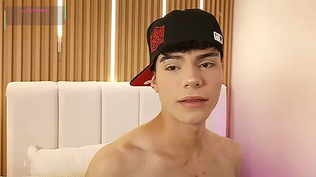 Dulcey  online show from February 20, 2026, 3:47 am