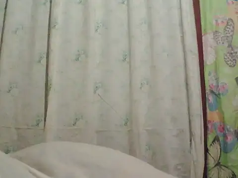 Snapshot of hotolivia34 chatting on October 9, 2025, 7:12 pm hotolivia34 online show from October 9, 2025, 7:12 pm