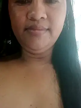 Snapshot of hotolivia34 chatting on October 25, 2025, 12:07 am hotolivia34 online show from October 25, 2025, 12:07 am