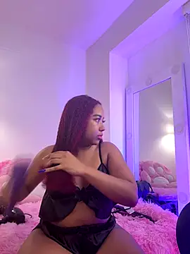 Snapshot of _Zahara_ chatting on September 24, 2025, 1:31 am Zahara online show from September 24, 2025, 1:31 am