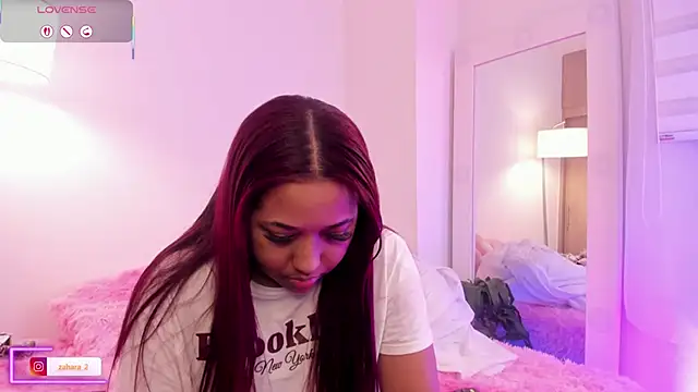 Snapshot of _Zahara_ chatting on September 27, 2025, 1:32 am Zahara online show from September 27, 2025, 1:32 am