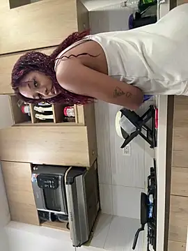  Zahara  online show from March 27, 2026, 11:48 pm