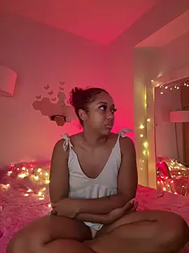  Zahara  online show from May 14, 2026, 11:44 pm