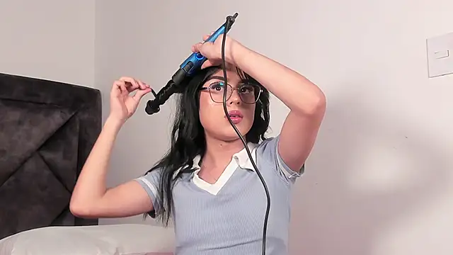 Snapshot of SamanthaRivas_ chatting on September 26, 2025, 11:31 pm SamanthaRivas online show from September 26, 2025, 11:31 pm