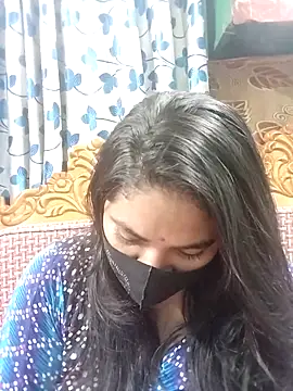 Snapshot of Sofia-0 chatting on October 5, 2025, 6:50 pm Sofia-0 online show from October 5, 2025, 6:50 pm