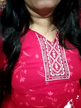 Snapshot of Sofia-0 chatting on October 29, 2025, 4:20 pm Sofia-0 online show from October 29, 2025, 4:20 pm