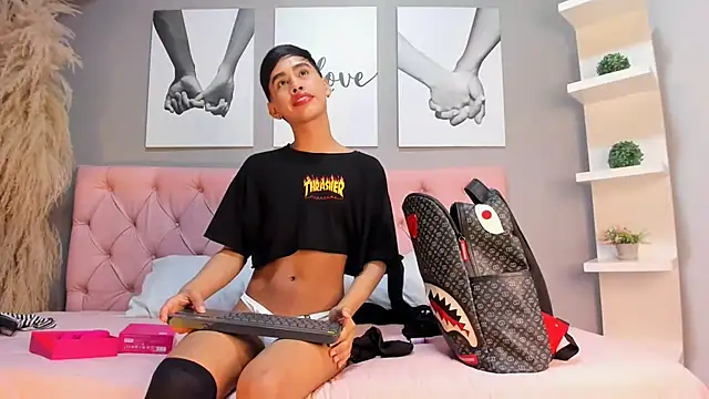 Snapshot of Jim_twink chatting on September 21, 2025, 1:51 am Jim twink online show from September 21, 2025, 1:51 am