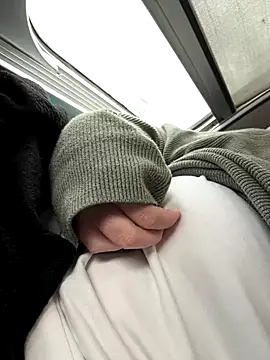 Roulia433 online show from October 21, 2025, 10:27 am