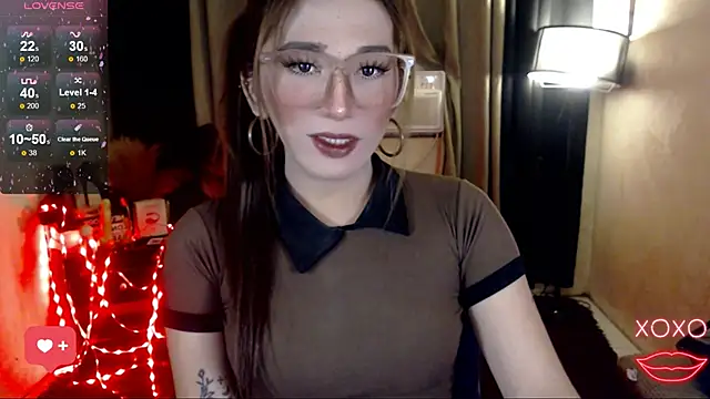 Snapshot of precious_RoseDoll chatting on October 27, 2025, 12:58 am precious RoseDoll online show from October 27, 2025, 12:58 am