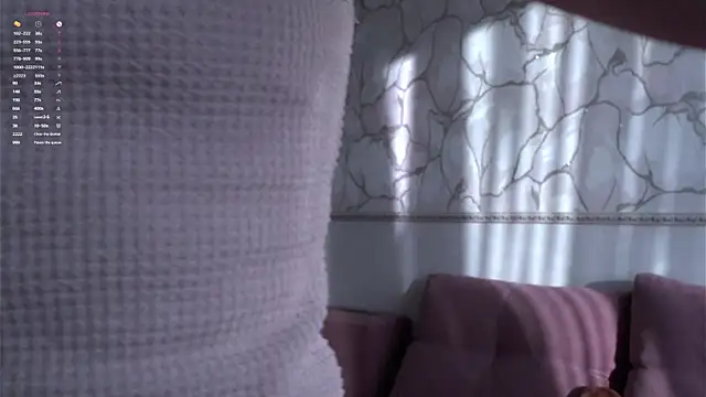 EleneButton online show from March 16, 2026, 1:22 am