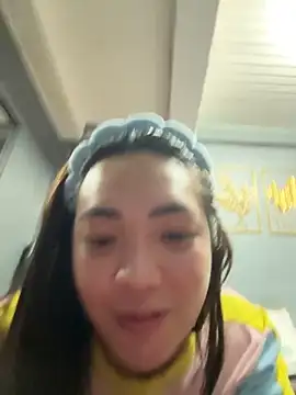 seductiveyumeko69 online show from October 23, 2025, 2:38 pm