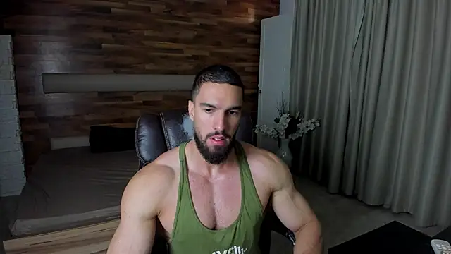 IvanHydee online show from July 29, 2026, 4:21 am