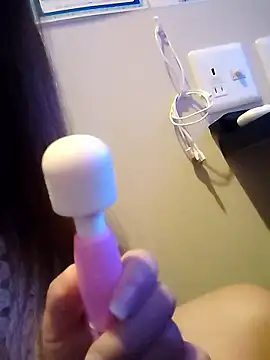 Snapshot of SAKI_saki_01 chatting on September 14, 2025, 5:17 am SAKI saki 01 online show from September 14, 2025, 5:17 am